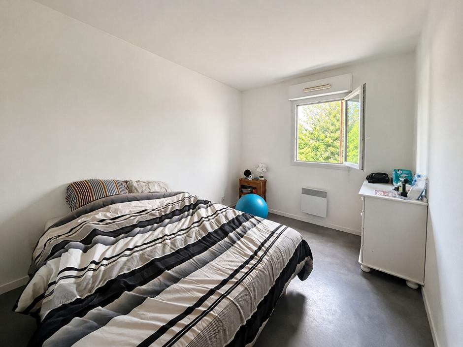 Ac3- location appartement 
bedee
 1785541084