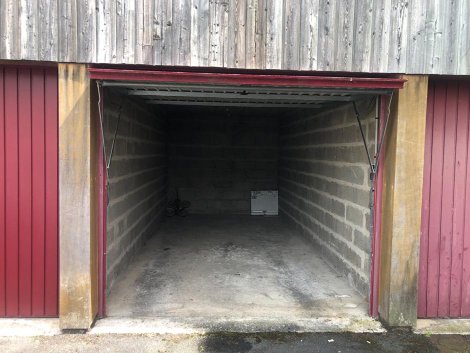 Ac3- location appartement 
montfort sur meu
 1761958449