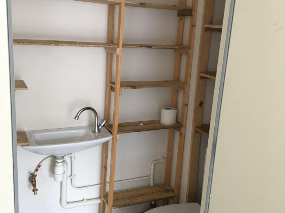 Ac3- location local_professionnel 
montfort sur meu
 1756252426