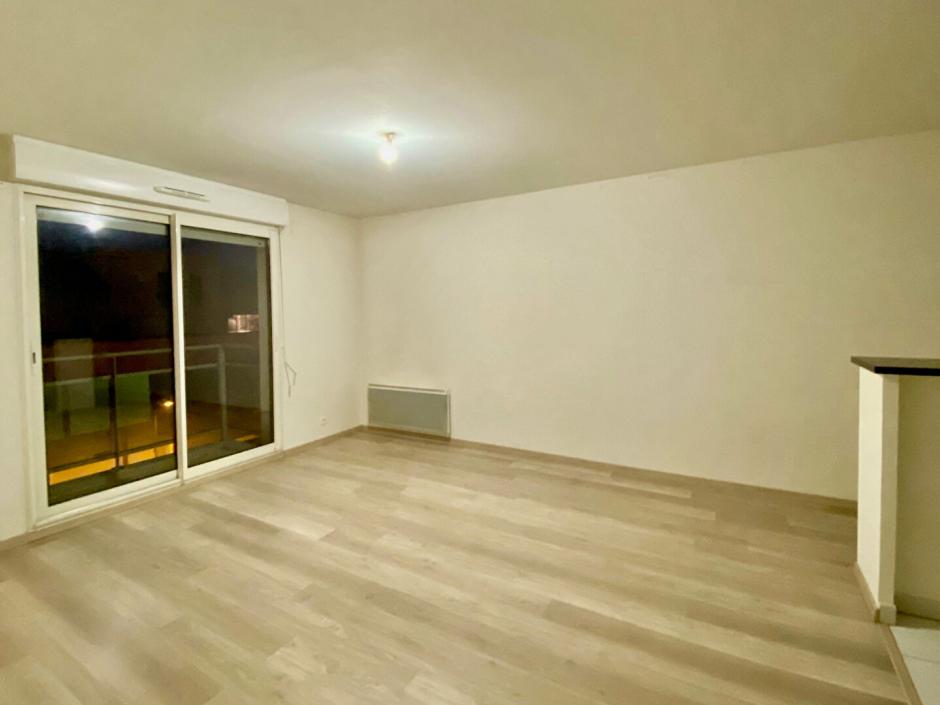 Ac3- vente appartement 
cesson sevigne
 1784936161