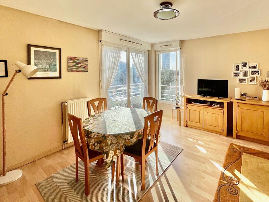 Ac3- vente appartement 
rennes
 1766192066