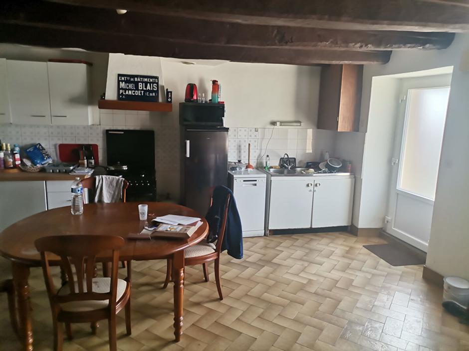 Ac3- vente immeuble 
plelan le grand
 1765933337