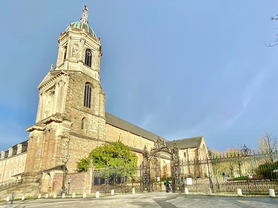 Ac3- vente immeuble 
rennes
 1775605897