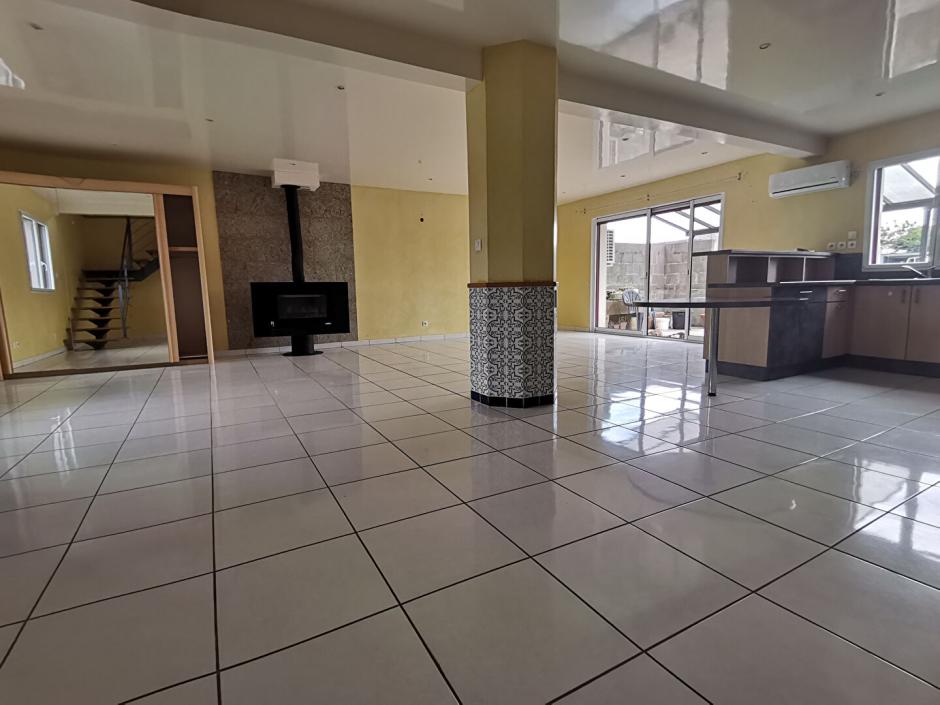 Ac3- vente maison 
geveze
 1776470557