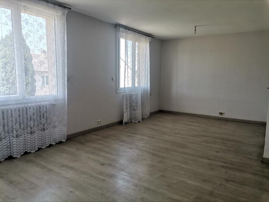 Ac3- vente maison 
montfort sur meu
 1751673089