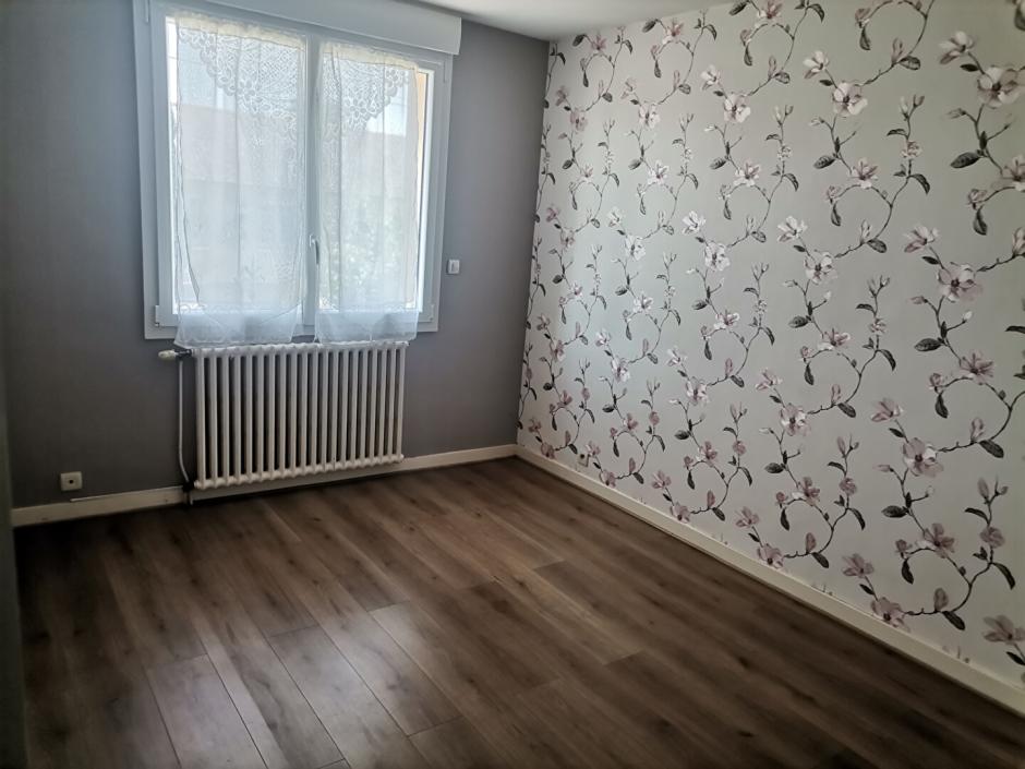 Ac3- vente maison 
montfort sur meu
 1751673089