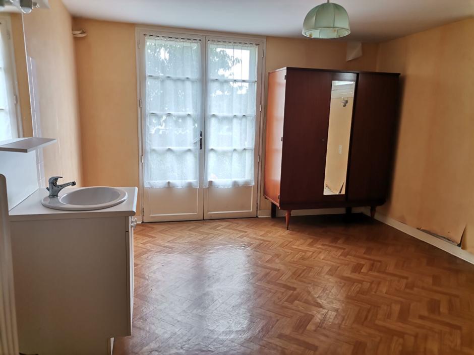 Ac3- vente maison 
montfort sur meu
 1761958346