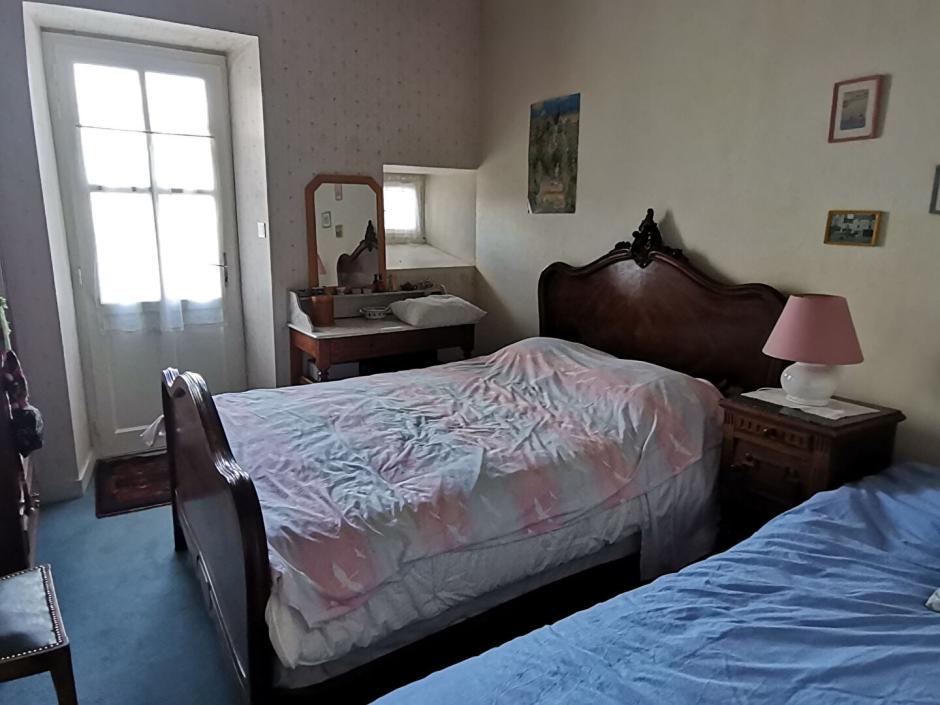 Ac3- vente maison 
montfort sur meu
 1761958378