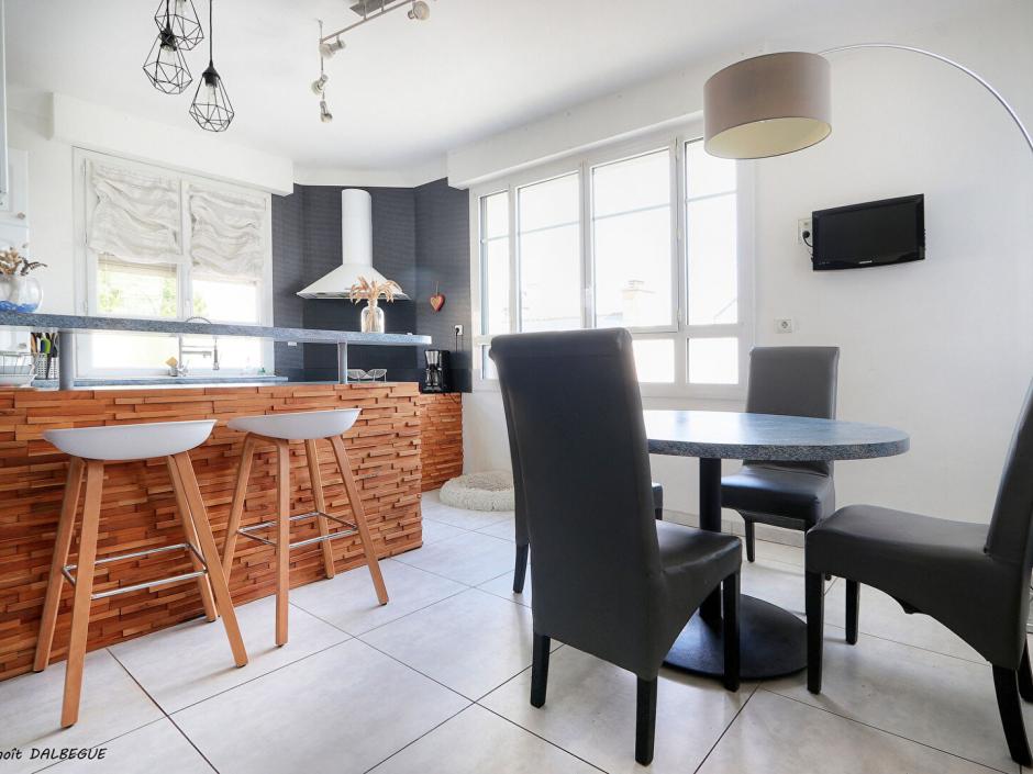 Ac3- vente maison 
montfort sur meu
 1777420696