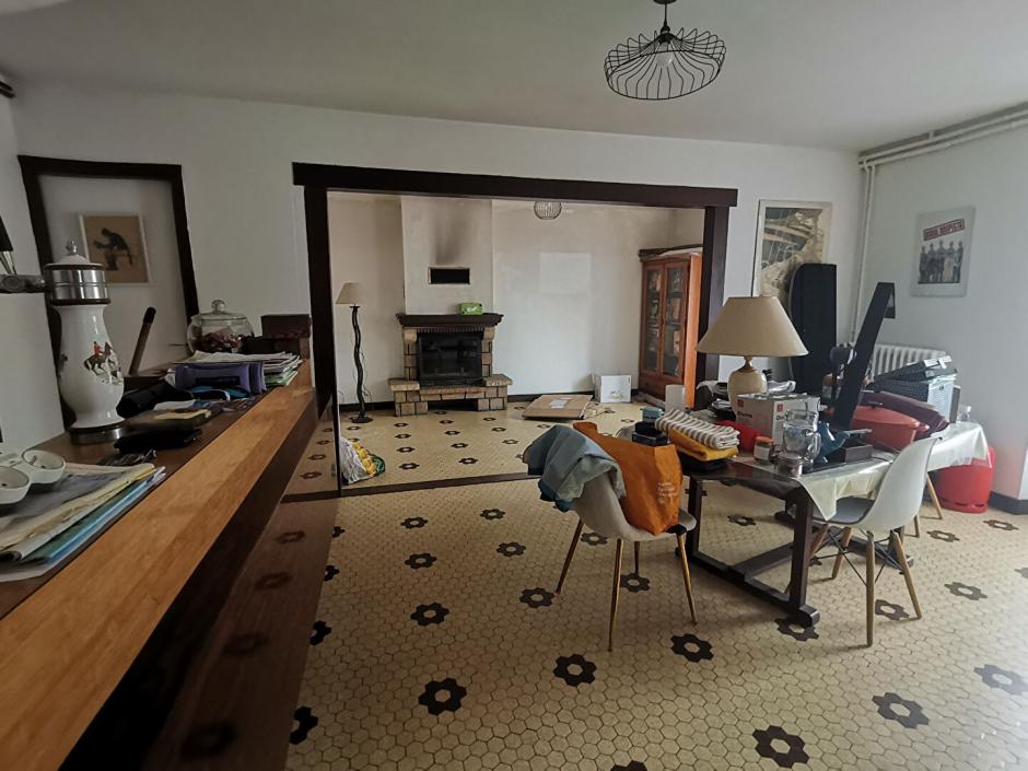 Ac3- vente maison 
saint maugan
 1751068390