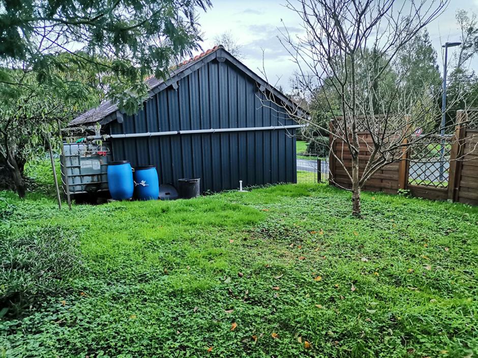 Ac3- vente parking 
iffendic
 1771981058