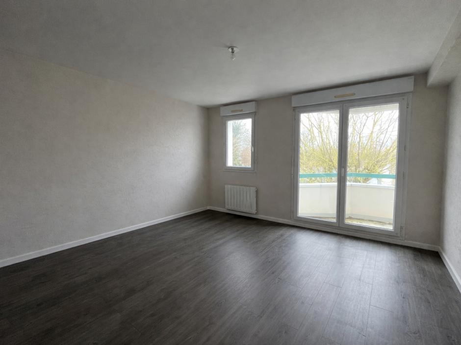 Ac3- location appartement 
breteil
 1769561684