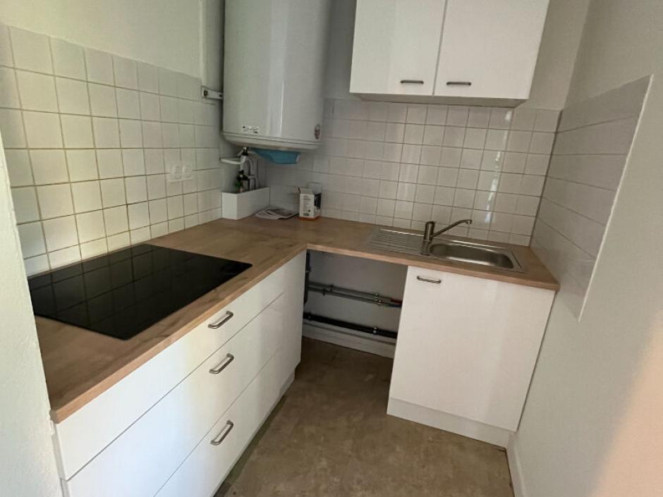 Ac3- location appartement 
montfort sur meu
 1773795247
