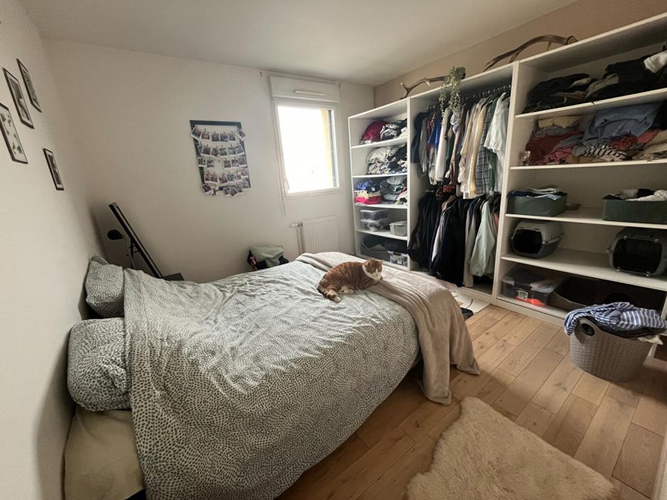 Ac3- location appartement 
montfort sur meu
 1776382565