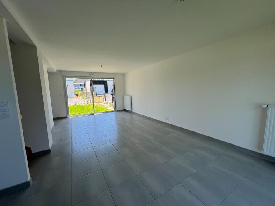Ac3- location maison 
breal sous montfort
 1782862491