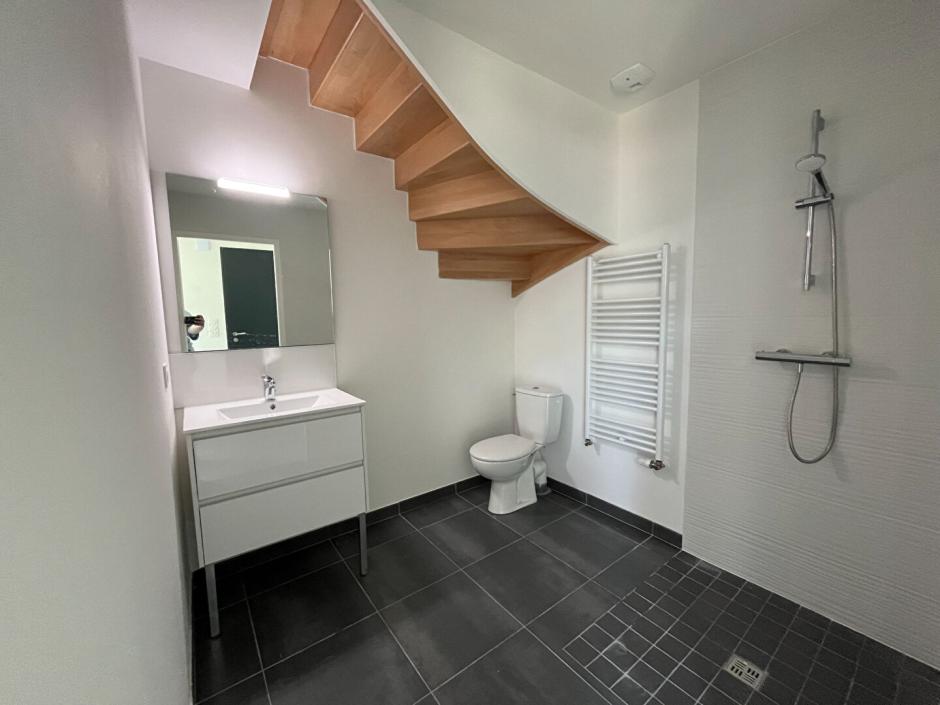 Ac3- location maison 
breal sous montfort
 1782862491