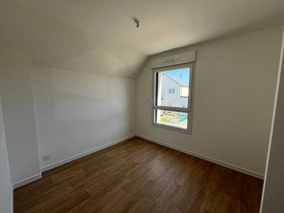 Ac3- location maison 
breal sous montfort
 1782862491