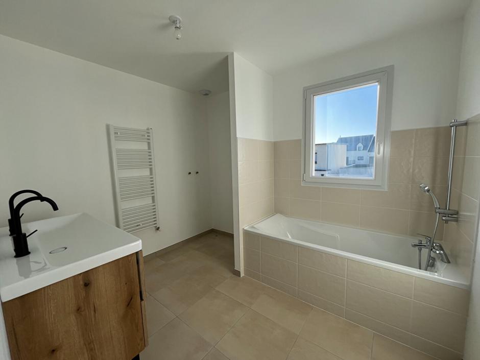 Ac3- location maison 
iffendic
 1787095925
