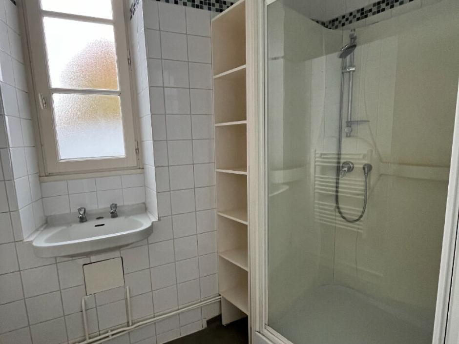 Ac3- location maison 
irodouer
 1761350327
