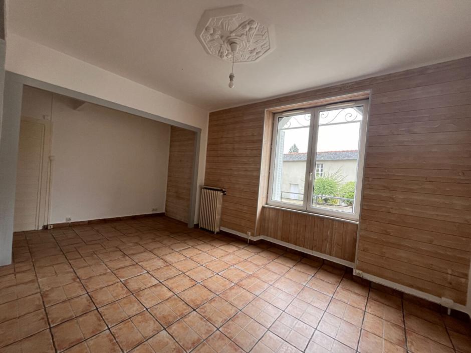 Ac3- location maison 
irodouer
 1764982444