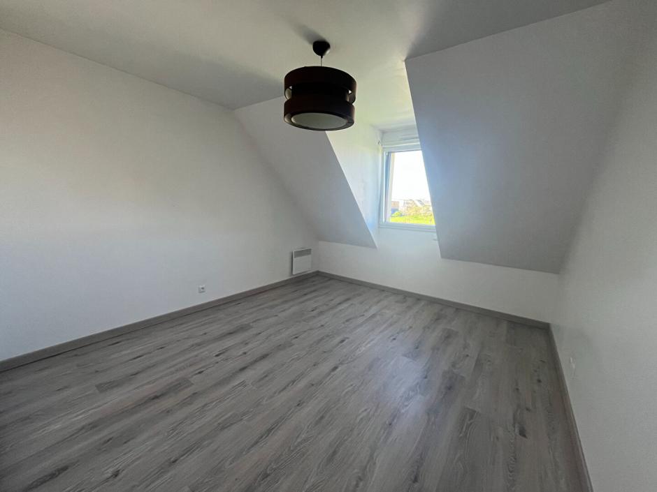 Ac3- location maison 
montfort sur meu
 1774400162