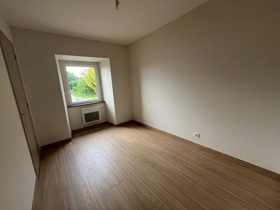 Ac3- location maison 
saint thual
 1781308797