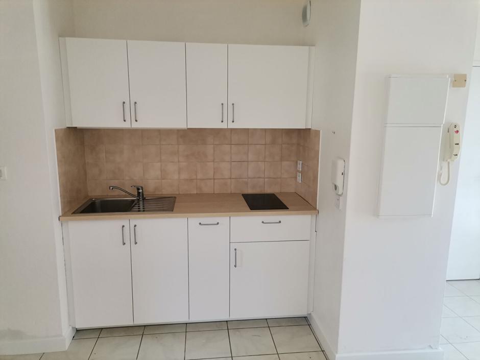 Ac3- vente appartement 
montfort sur meu
 1753833391