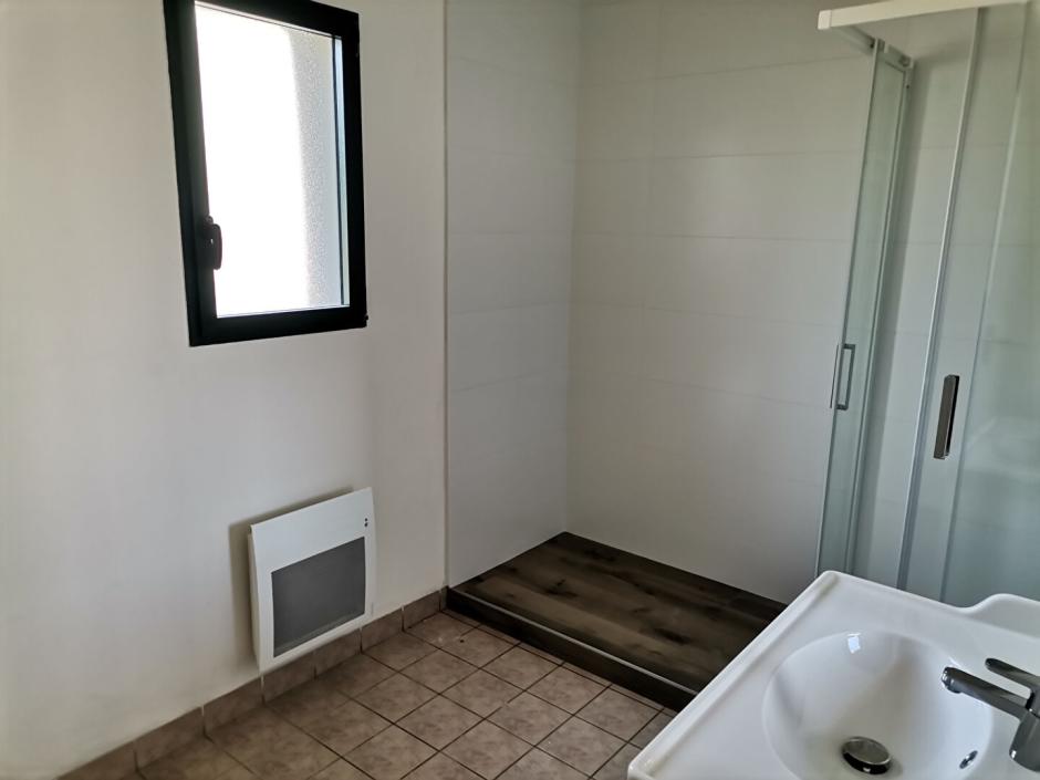 Ac3- vente appartement 
montfort sur meu
 1753833391