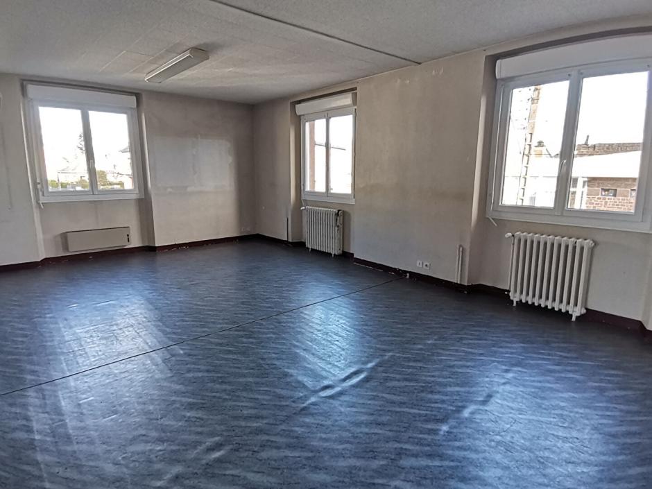 Ac3- vente appartement 
montfort sur meu
 1755042800