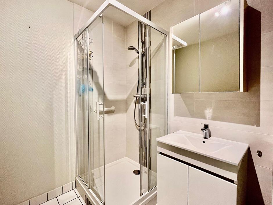 Ac3- vente appartement 
montfort sur meu
 1761350216