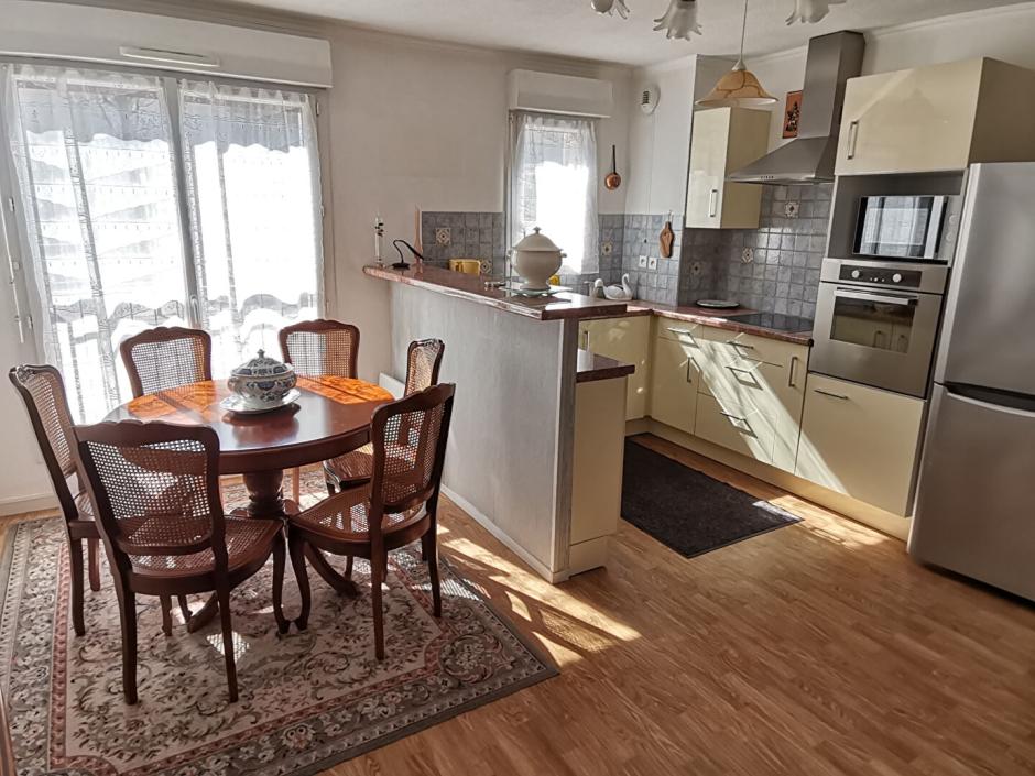 Ac3- vente appartement 
montfort sur meu
 1779494343