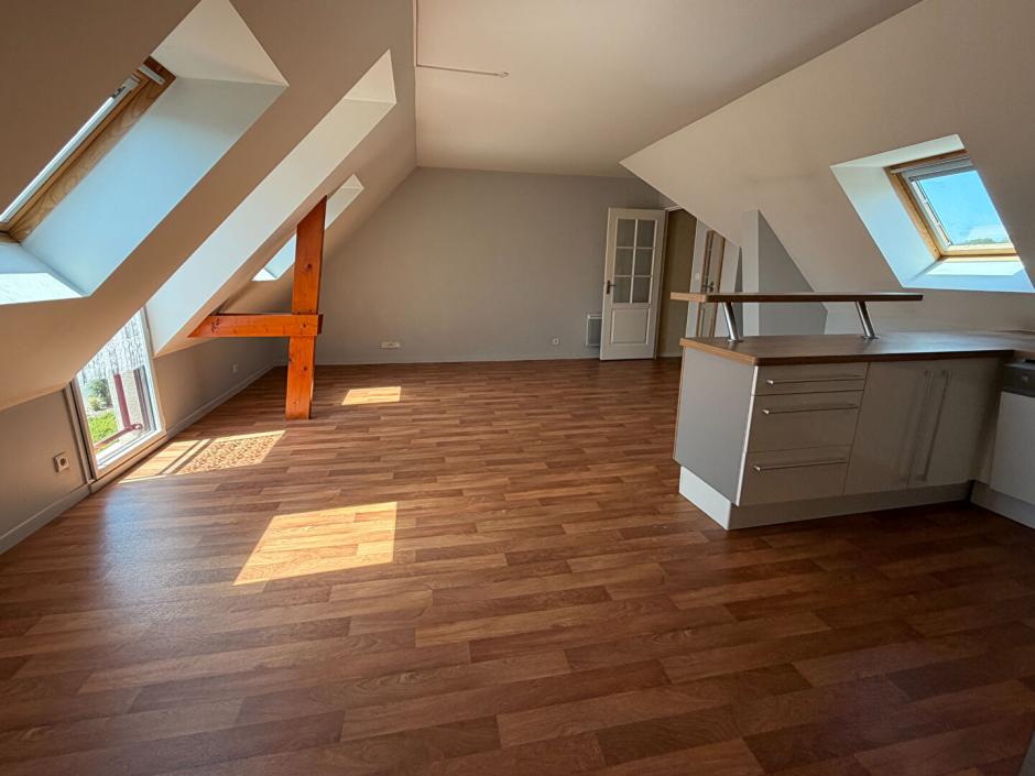 Ac3- vente appartement 
montfort sur meu
 1787095893