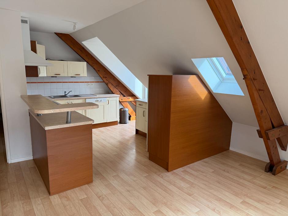 Ac3- vente appartement 
montfort sur meu
 1791588637