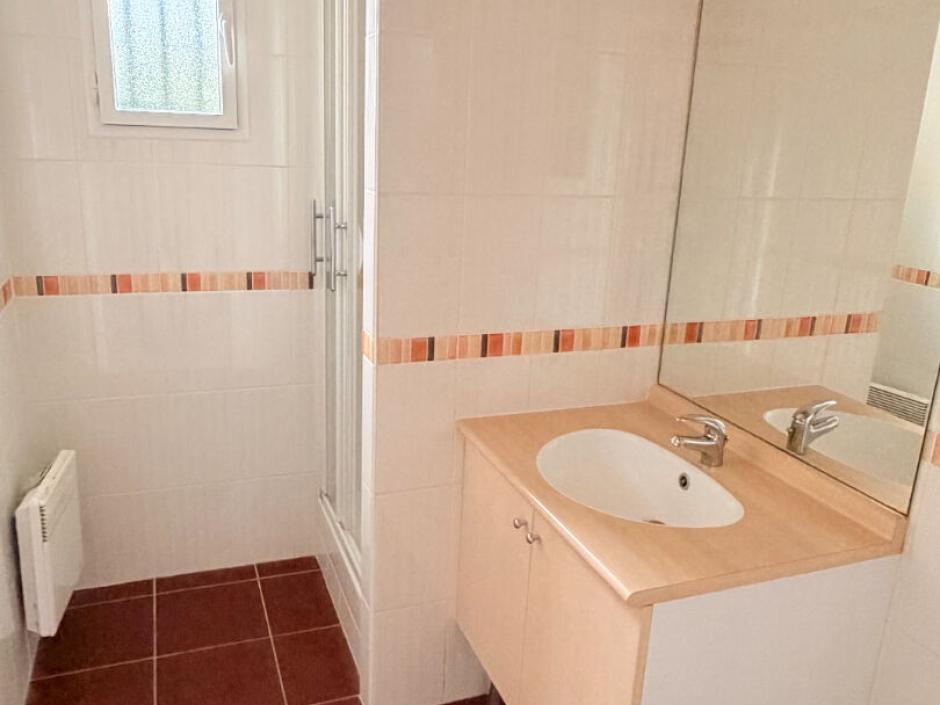 Ac3- vente appartement 
montfort sur meu
 1792452605