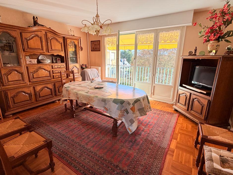 Ac3- vente appartement 
montfort sur meu
 1792711804