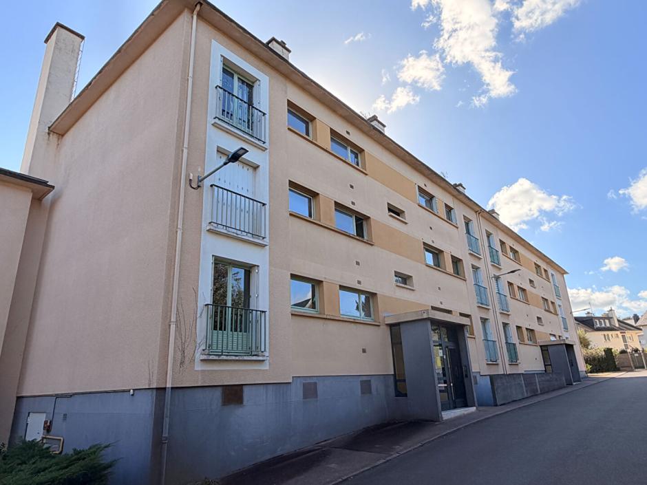 Ac3- vente appartement 
montfort sur meu
 1792711804