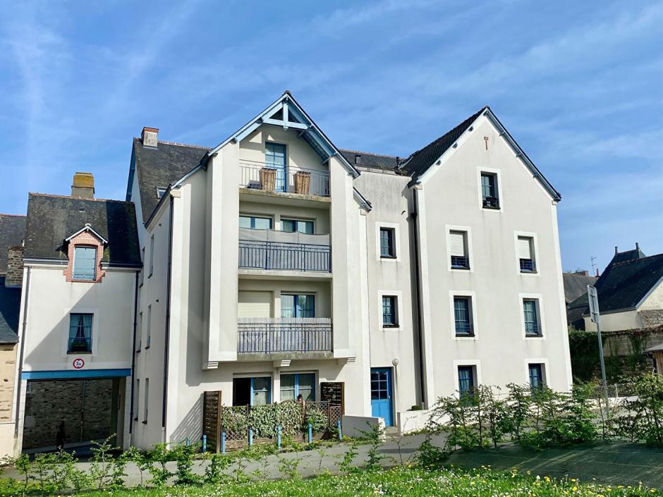 Ac3- vente appartement 
vitre
 1756857823
