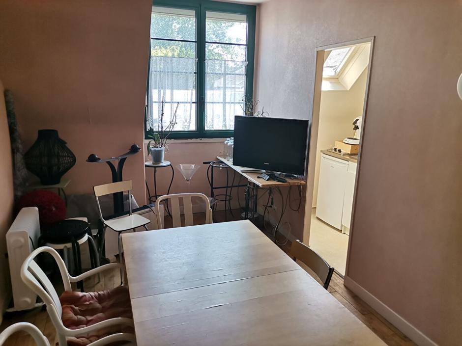 Ac3- vente immeuble 
montfort sur meu
 1742347103