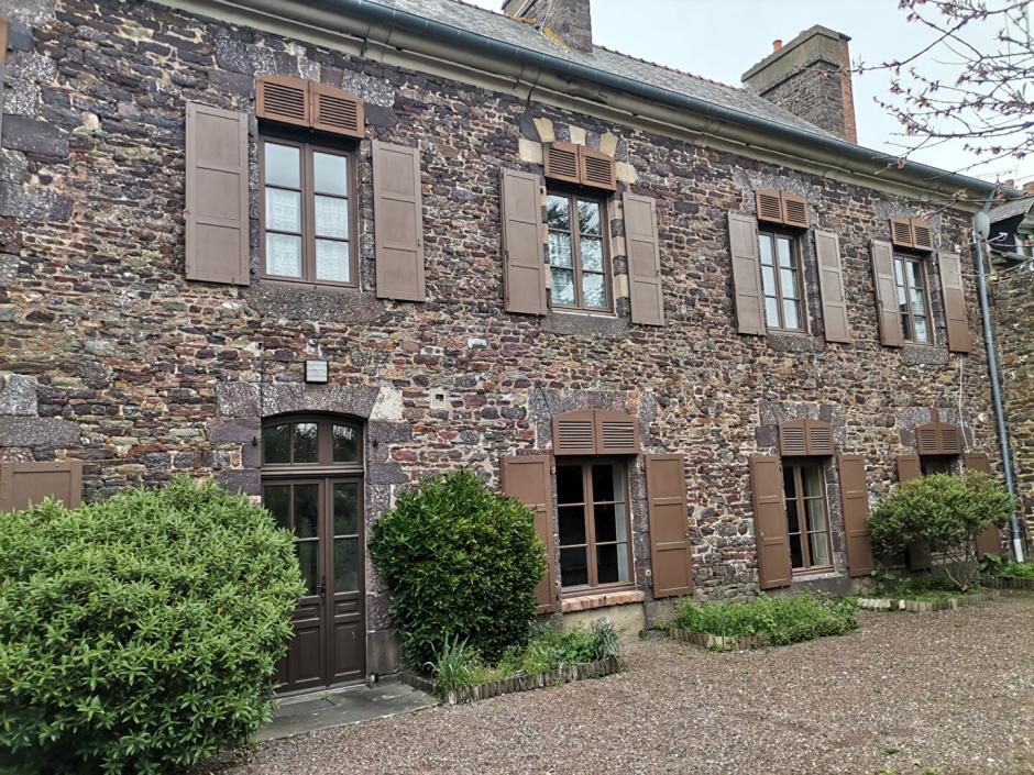 Ac3- vente immeuble 
montfort sur meu
 1758238862