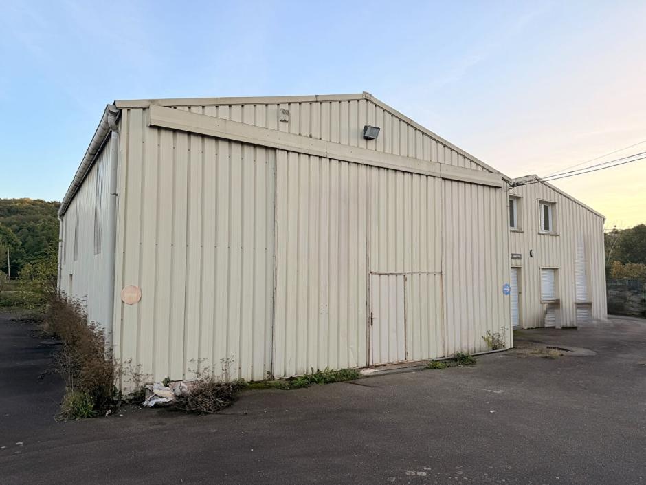 Ac3- vente local_professionnel 
montfort sur meu
 1792193436