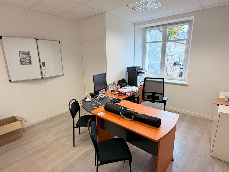 Ac3- vente local_professionnel 
montfort sur meu
 1793233804