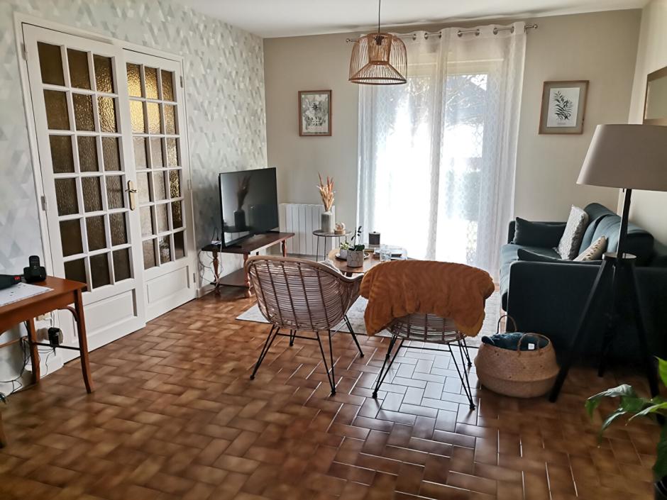 Ac3- vente maison 
cintre
 1786491177