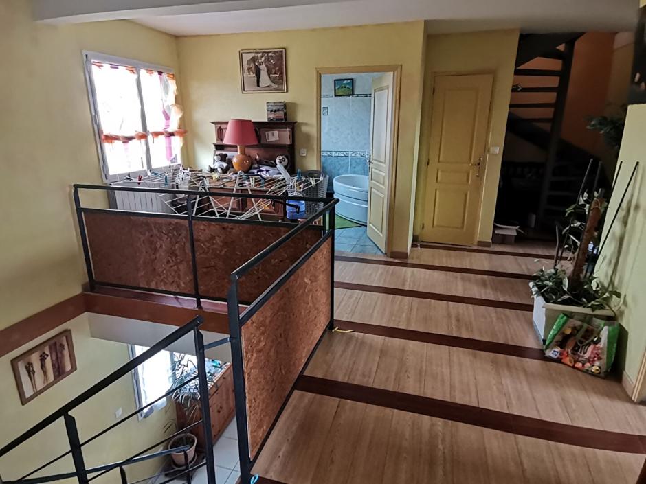 Ac3- vente maison 
geveze
 1748045666
