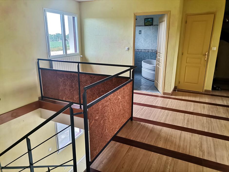 Ac3- vente maison 
geveze
 1752018955