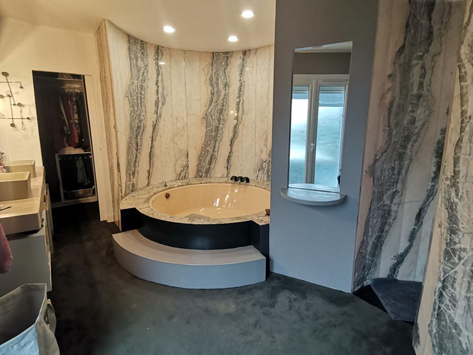 Ac3- vente maison 
l hermitage
 1765587230