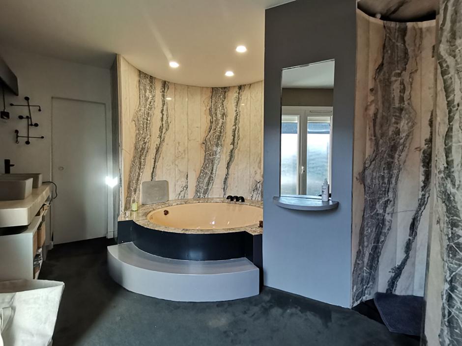 Ac3- vente maison 
l hermitage
 1777680095