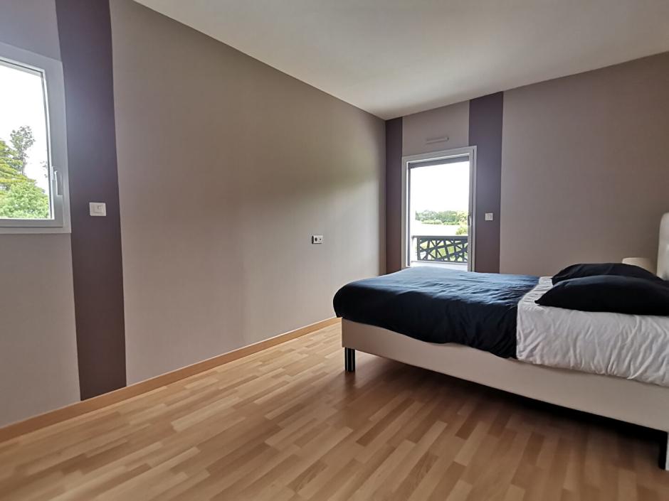 Ac3- vente maison 
montfort sur meu
 1742347047