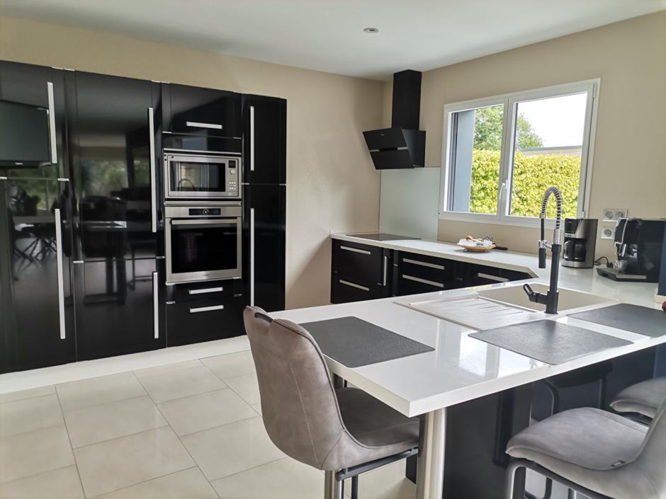 Ac3- vente maison 
montfort sur meu
 1742347047