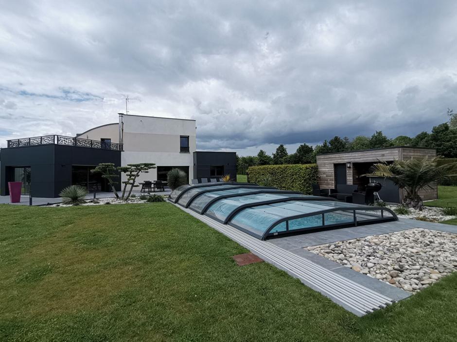 Ac3- vente maison 
montfort sur meu
 1742347047