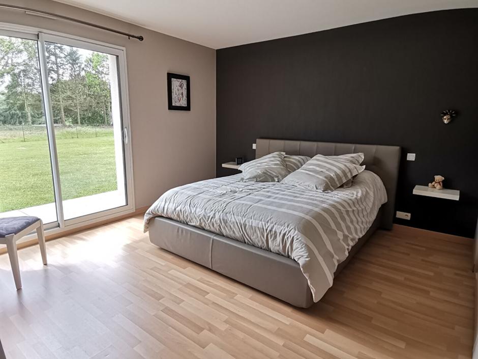 Ac3- vente maison 
montfort sur meu
 1742347047
